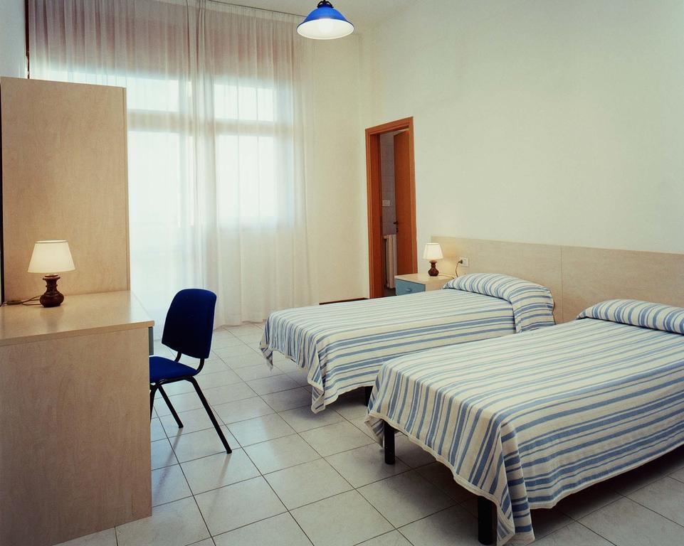 Casa Per Ferie Maria Assunta Hotell Lido di Jesolo Rom bilde